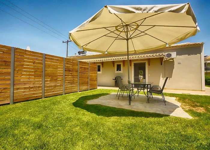 Cozy Family Friendly With Large Garden Close To Beaches - Dirella Апартаменты Kynopiastai