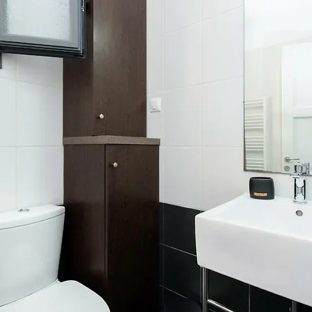 Cozy Family Friendly With Large Garden Close To Beaches - Dirella
