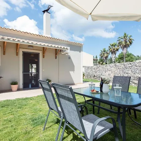 Cozy Family Friendly With Large Garden Close To Beaches - Dirella Apartamento *