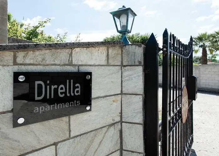 Cozy Family Friendly With Large Garden Close To Beaches - Dirella Kynopiástai