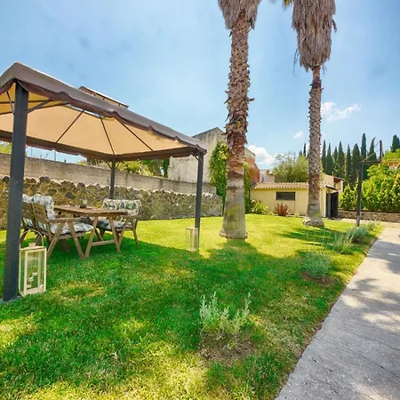 Cozy Family Friendly With Large Garden Close To Beaches - Dirella
